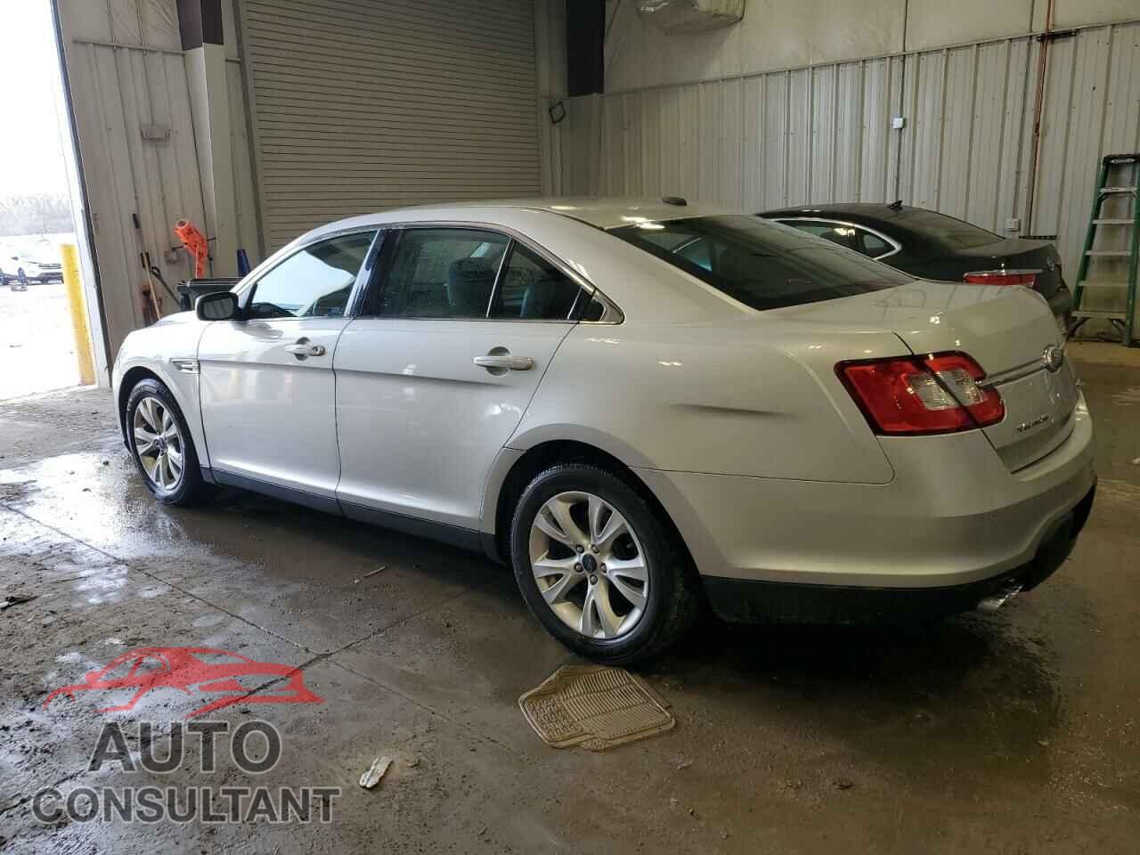 FORD TAURUS 2011 - 1FAHP2EW2BG140445