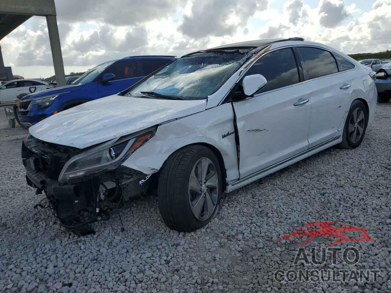 HYUNDAI SONATA 2016 - KMHE34L18GA017069