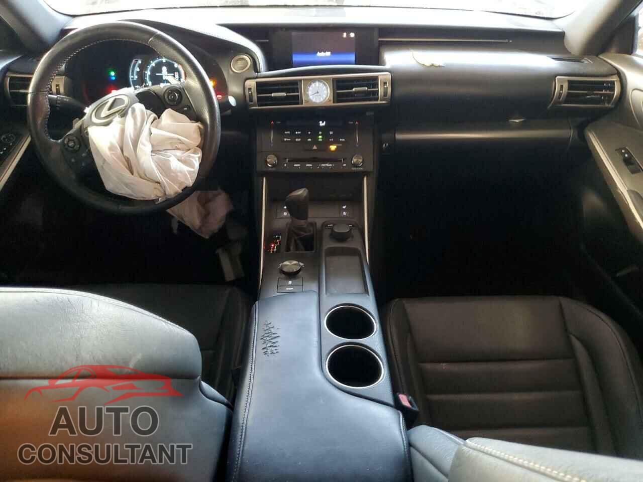 LEXUS IS 2016 - JTHBA1D2XG5001966