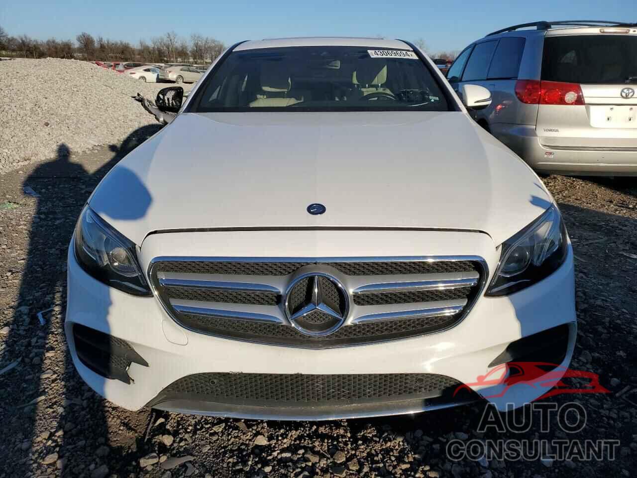 MERCEDES-BENZ E-CLASS 2017 - WDDZF4KB2HA207058