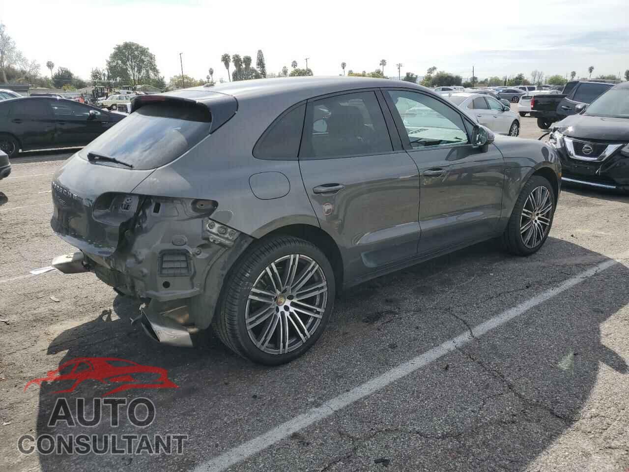 PORSCHE MACAN 2018 - WP1AA2A51JLB19553