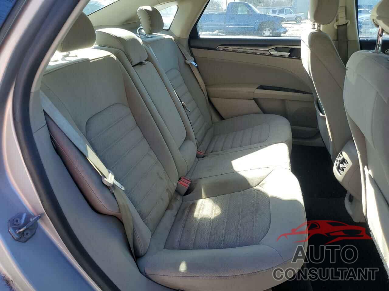 FORD FUSION 2018 - 3FA6P0LU9JR208728