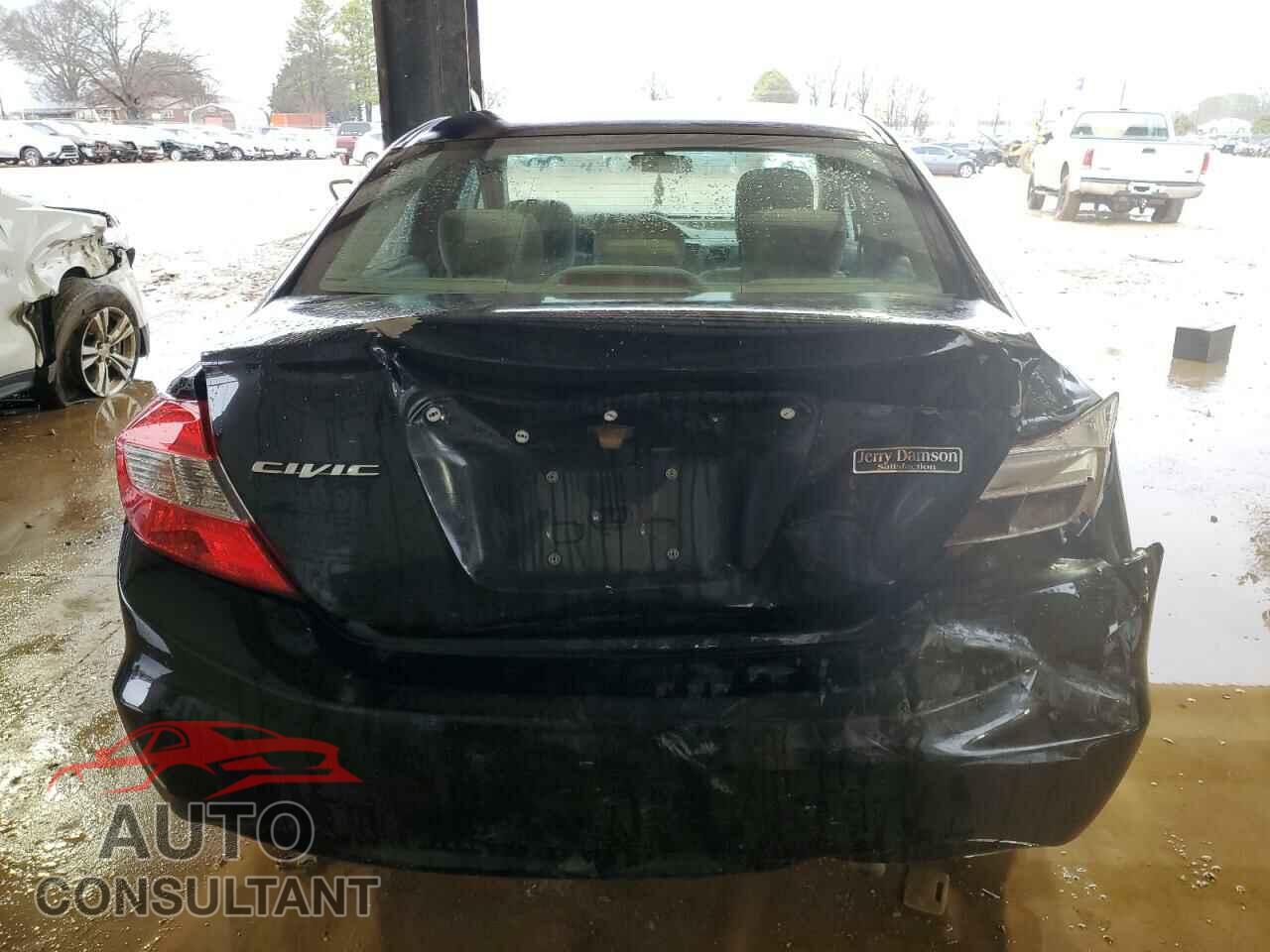 HONDA CIVIC 2012 - 2HGFB2F59CH303525