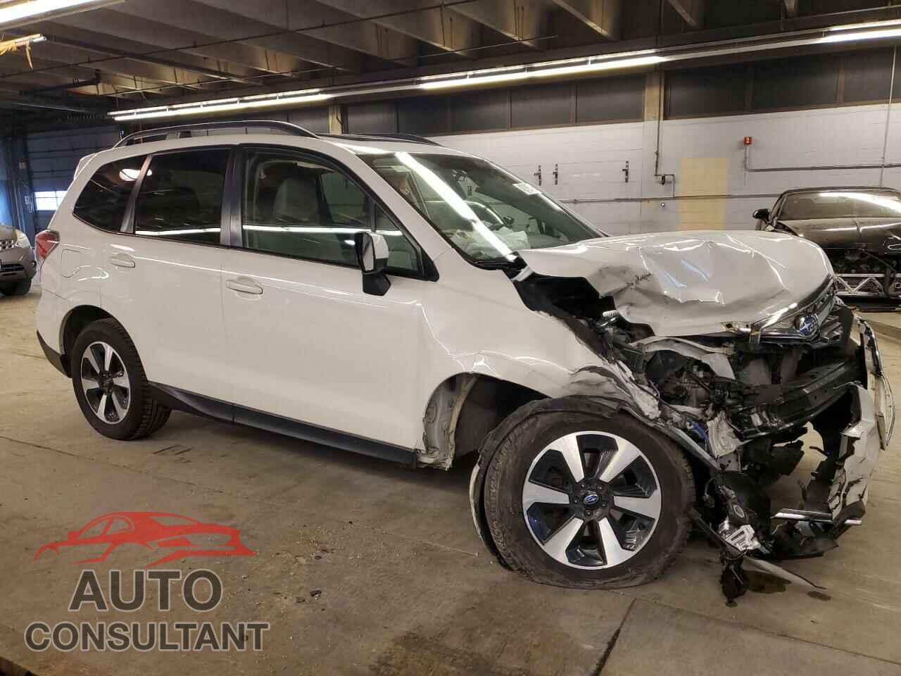 SUBARU FORESTER 2017 - JF2SJAECXHH515004