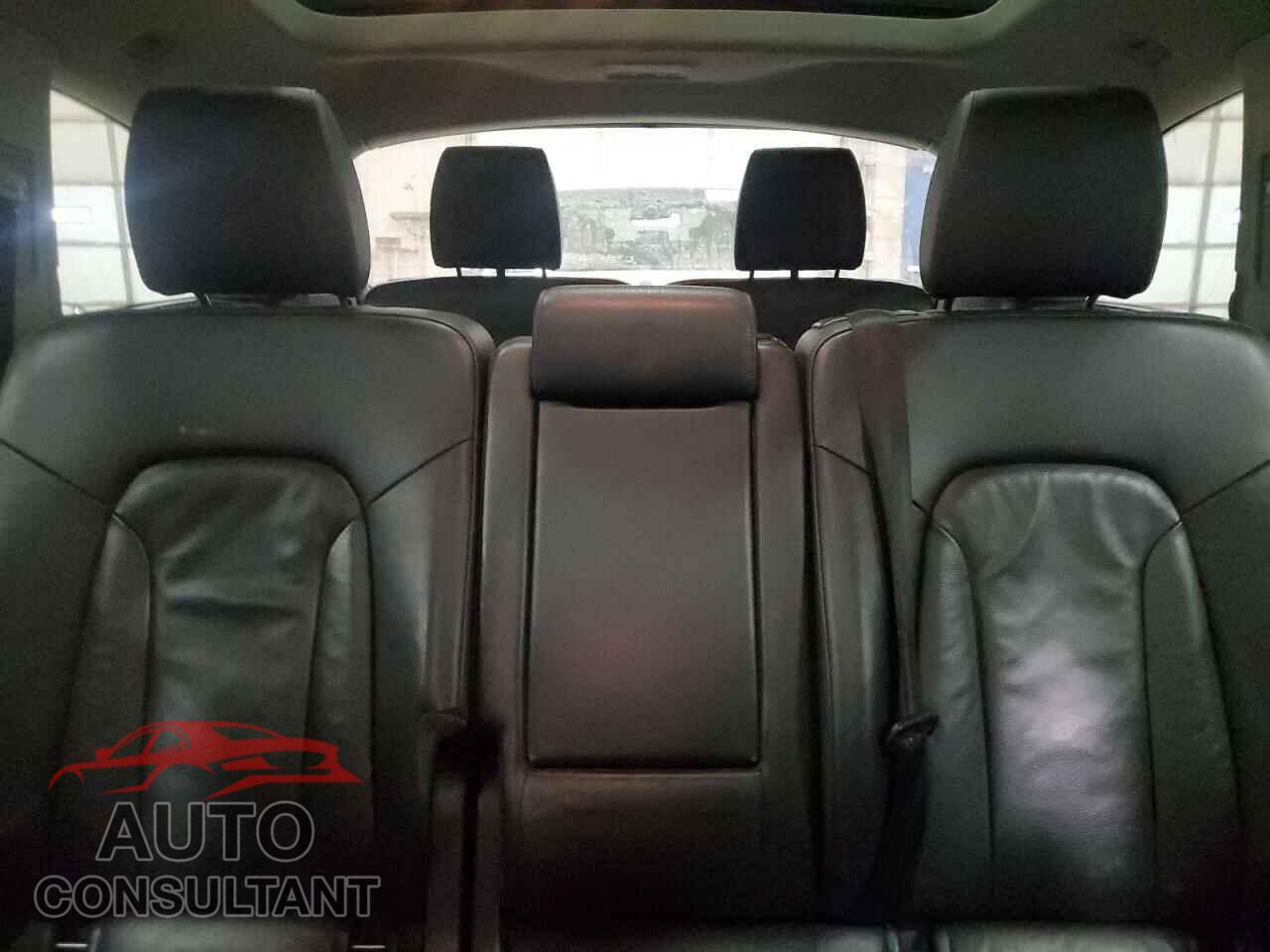 AUDI Q7 2012 - WA1LGBFE1CD001155