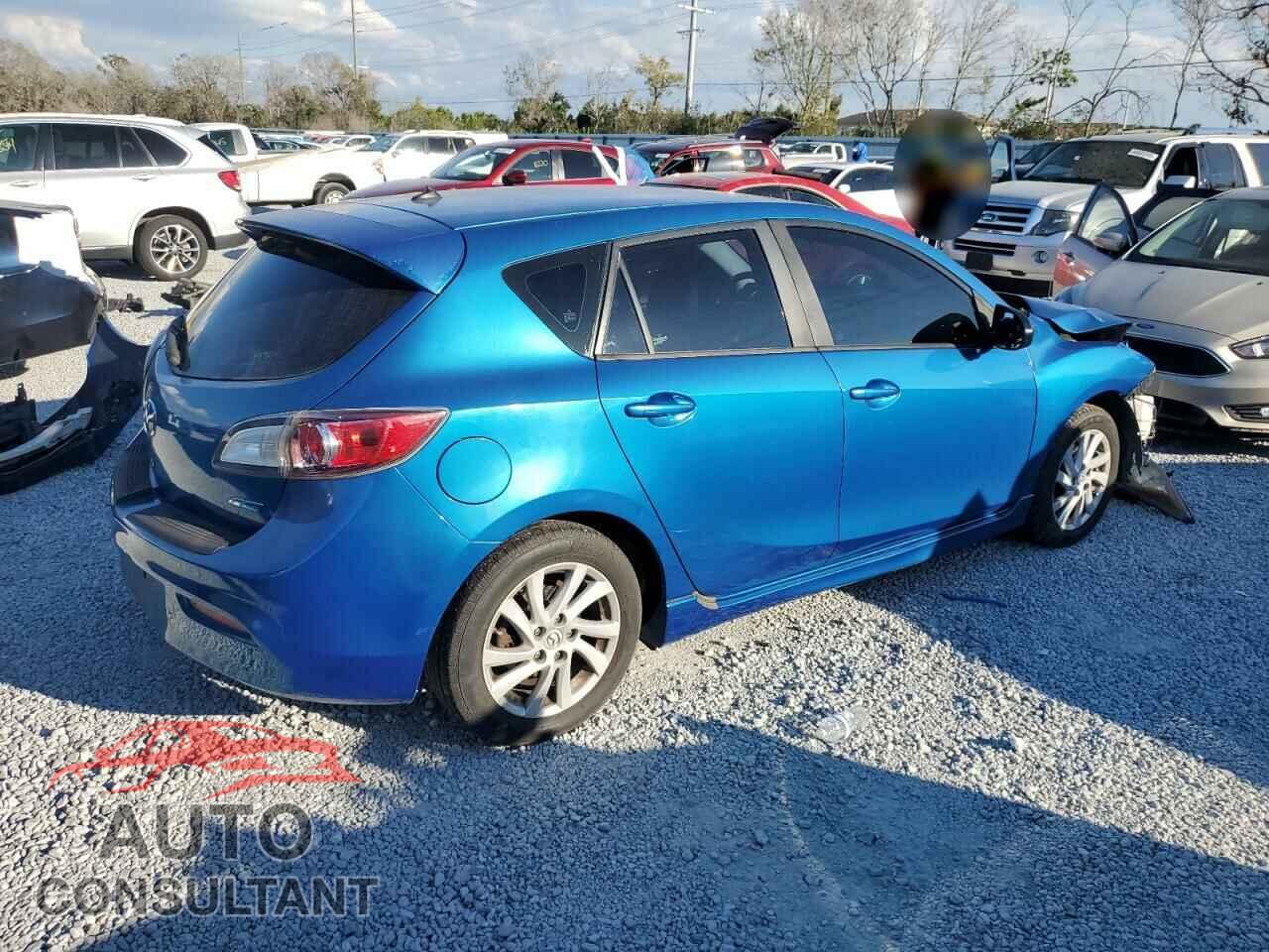MAZDA 3 2012 - JM1BL1M74C1665415