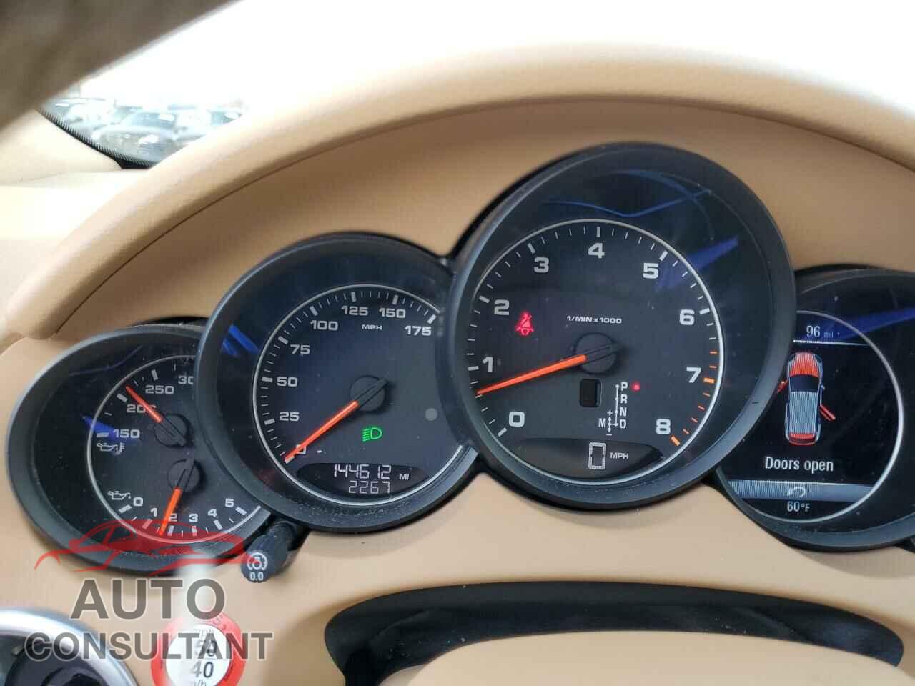 PORSCHE CAYENNE 2016 - WP1AA2A25GLA04873