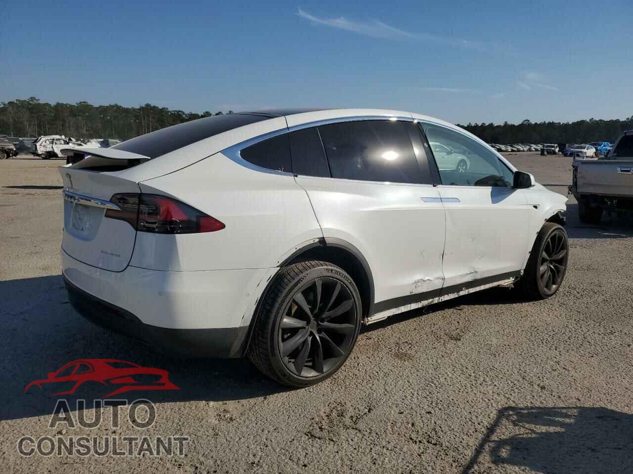 TESLA MODEL X 2020 - 5YJXCBE29LF297724
