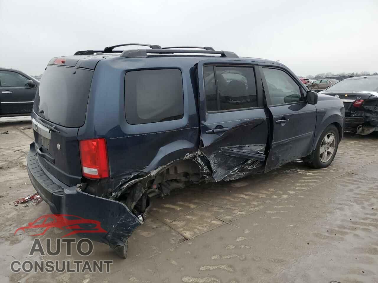HONDA PILOT 2011 - 5FNYF3H46BB010952