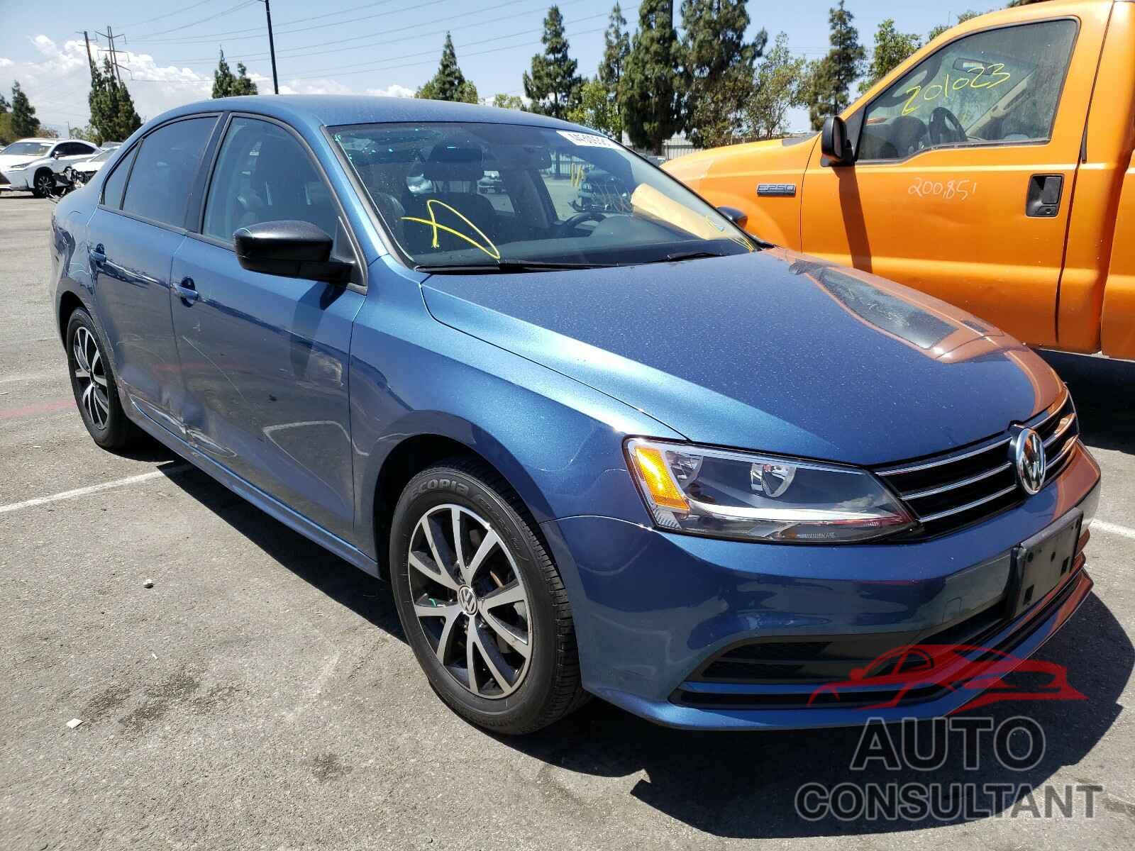 VOLKSWAGEN JETTA 2016 - 3VWD67AJXGM266789