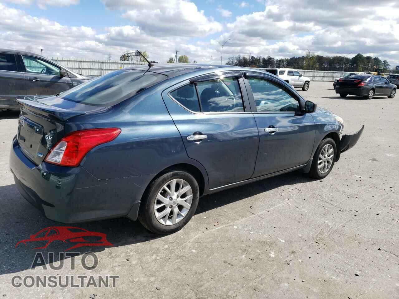 NISSAN VERSA 2015 - 3N1CN7AP8FL894976