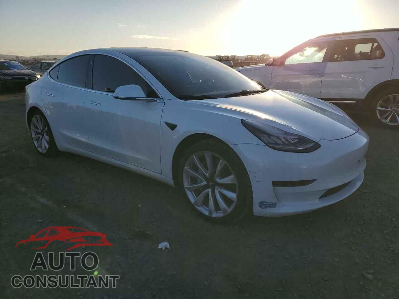 TESLA MODEL 3 2020 - 5YJ3E1EA9LF806446