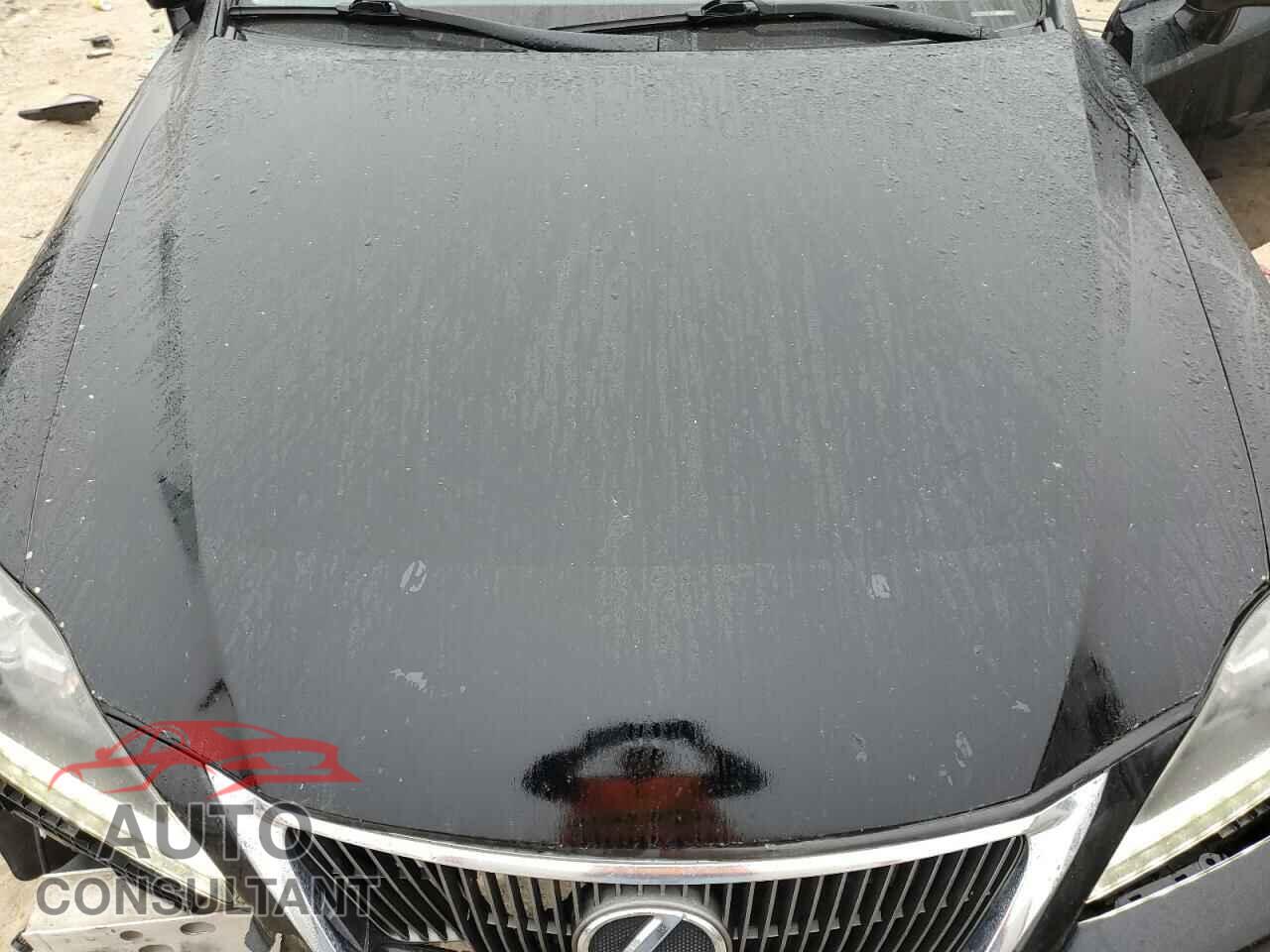 LEXUS IS 2012 - JTHFE2C25C2507391