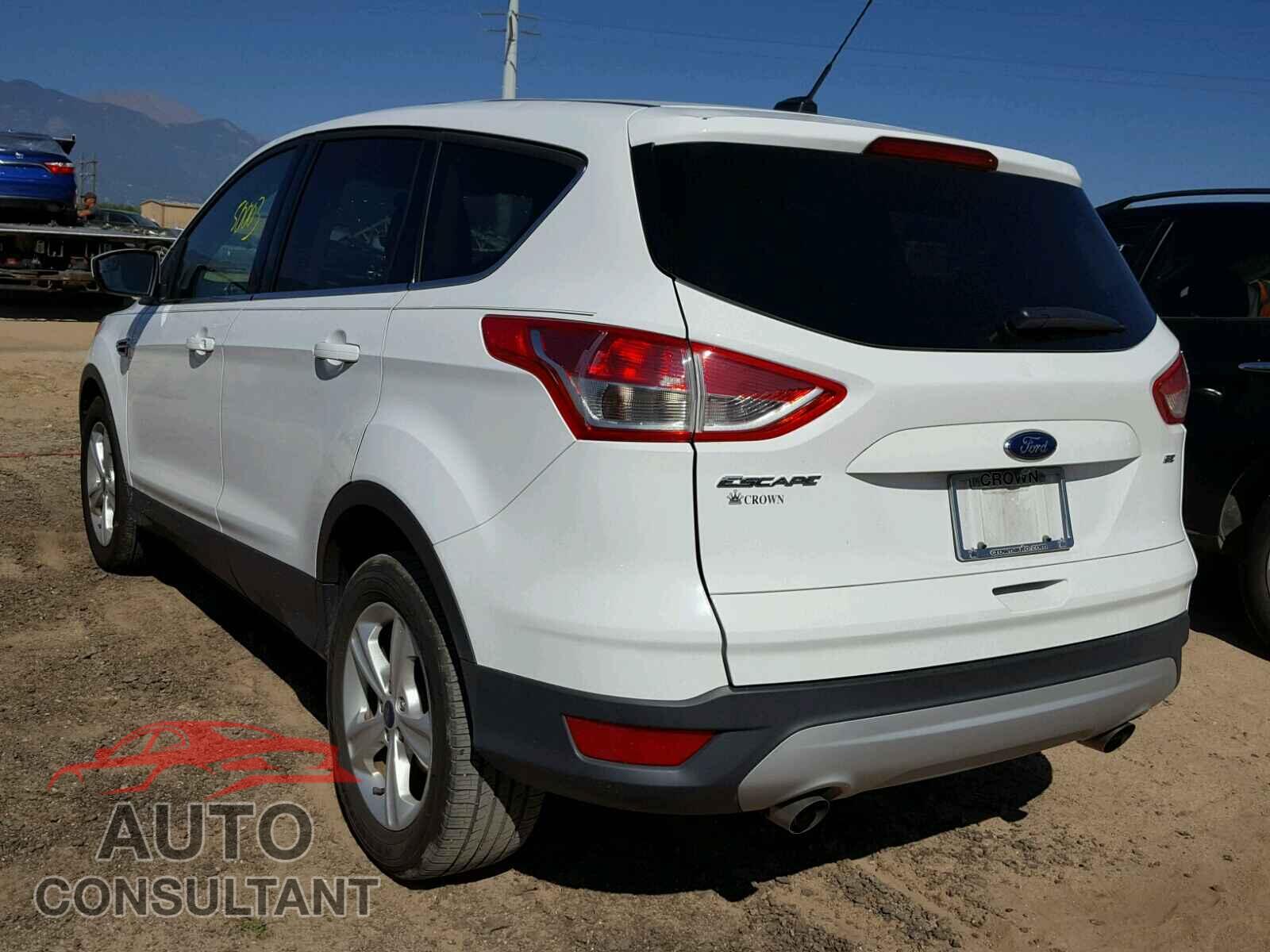 FORD ESCAPE SE 2016 - 1FMCU0G77GUA90511