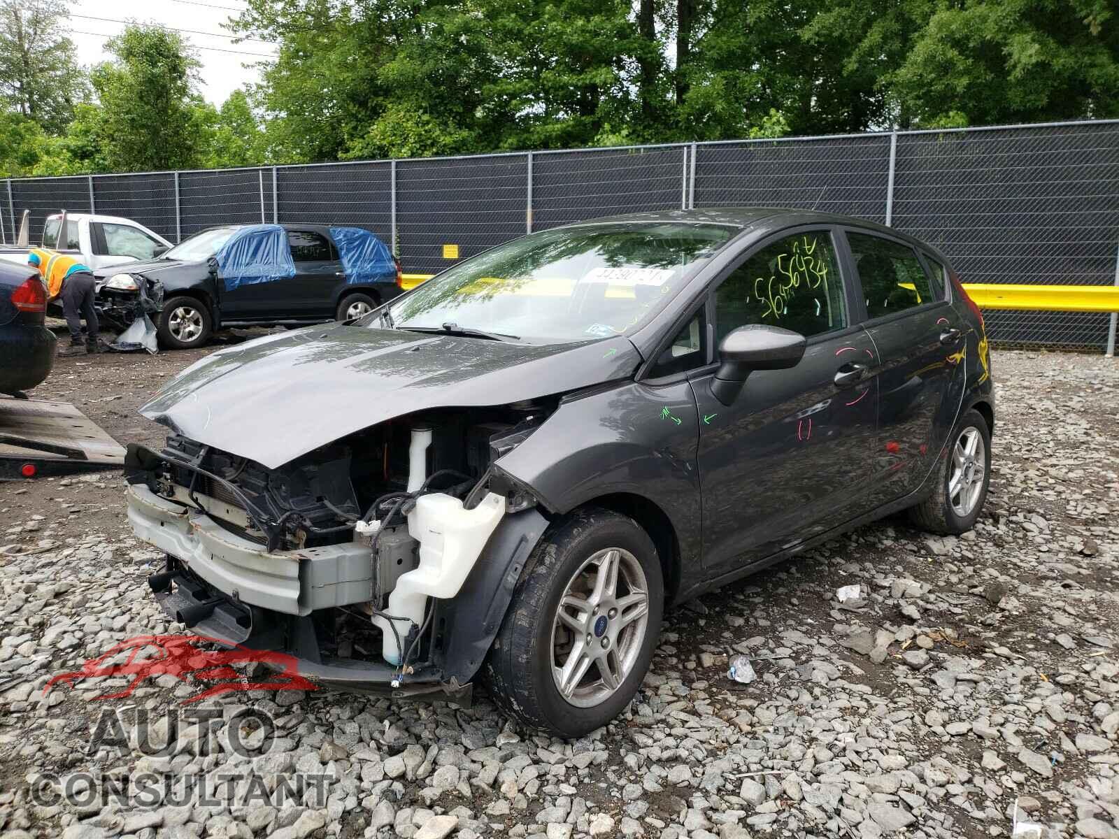 FORD FIESTA 2017 - 3FADP4EJ4HM135485
