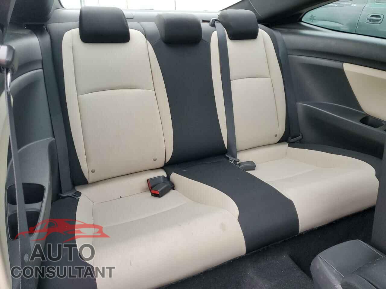 HONDA CIVIC 2017 - 2HGFC4B09HH302224