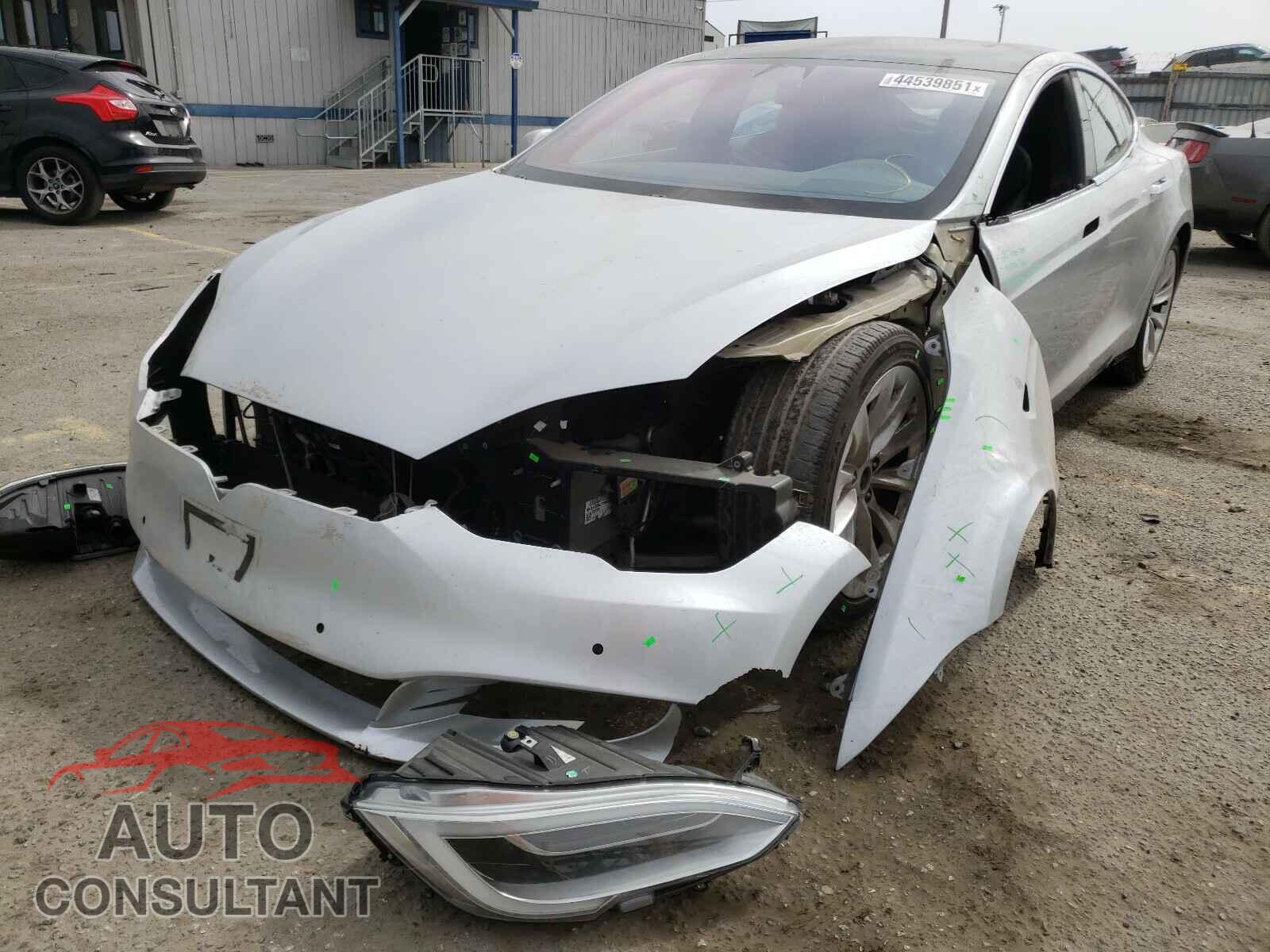 TESLA MODEL S 2018 - 5YJSA1E26JF298062