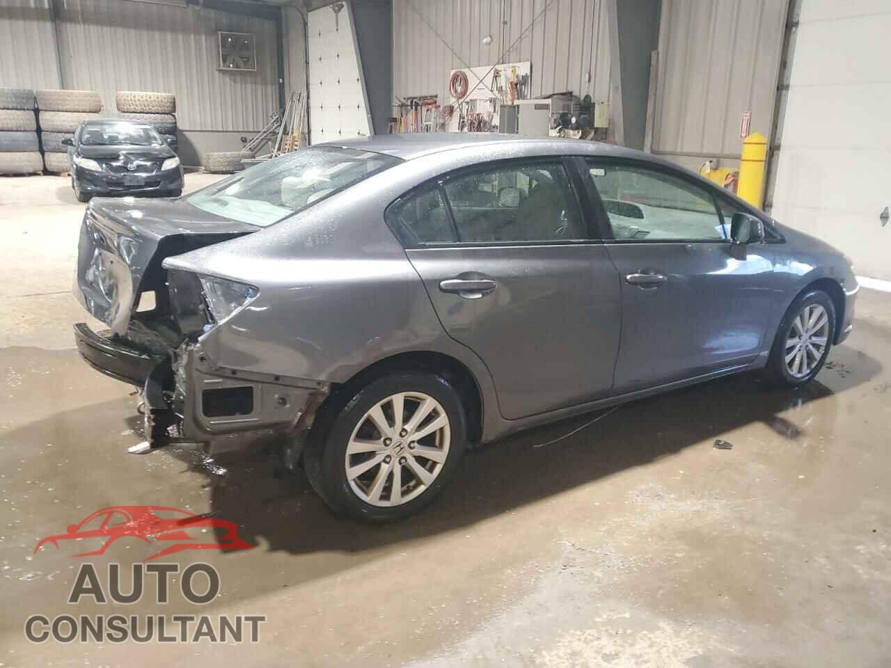 HONDA CIVIC 2012 - 2HGFB2F86CH303279