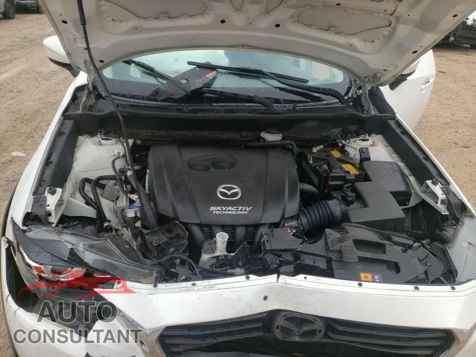 MAZDA CX-3 2017 - JM1DKDB75H0166135
