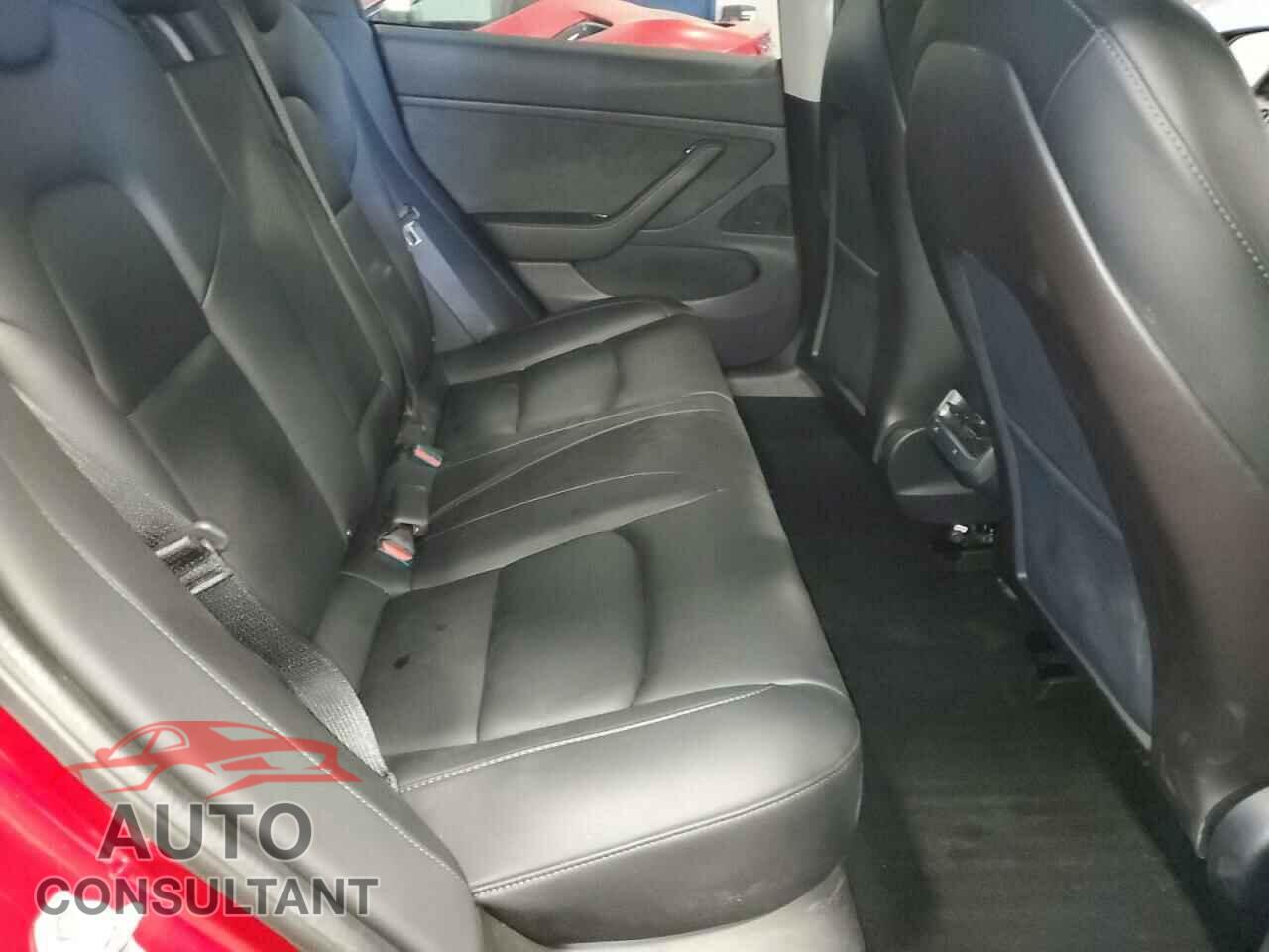 TESLA MODEL 3 2019 - 5YJ3E1EA2KF428131