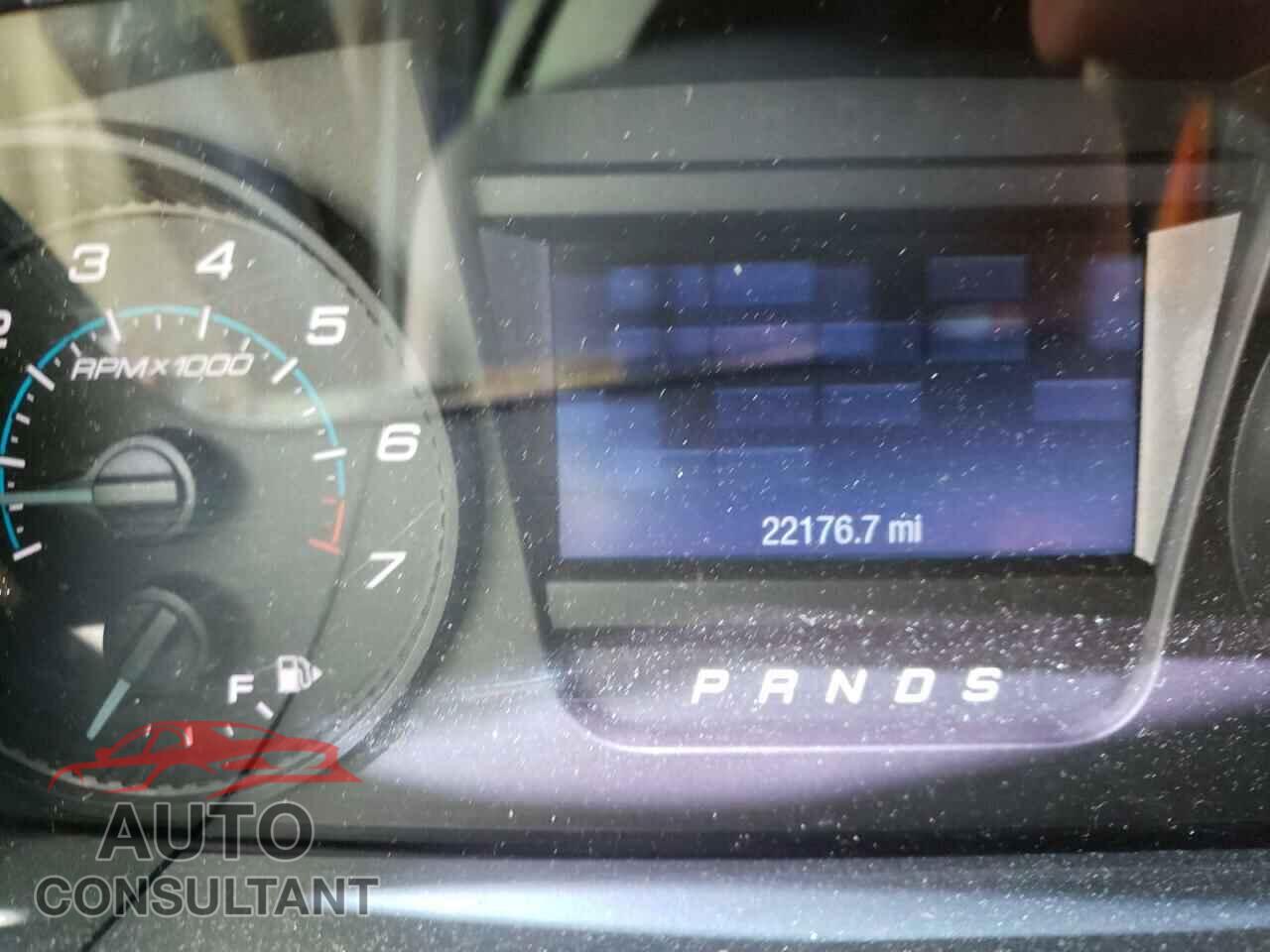 FORD TAURUS 2017 - 1FAHP2D88HG142695