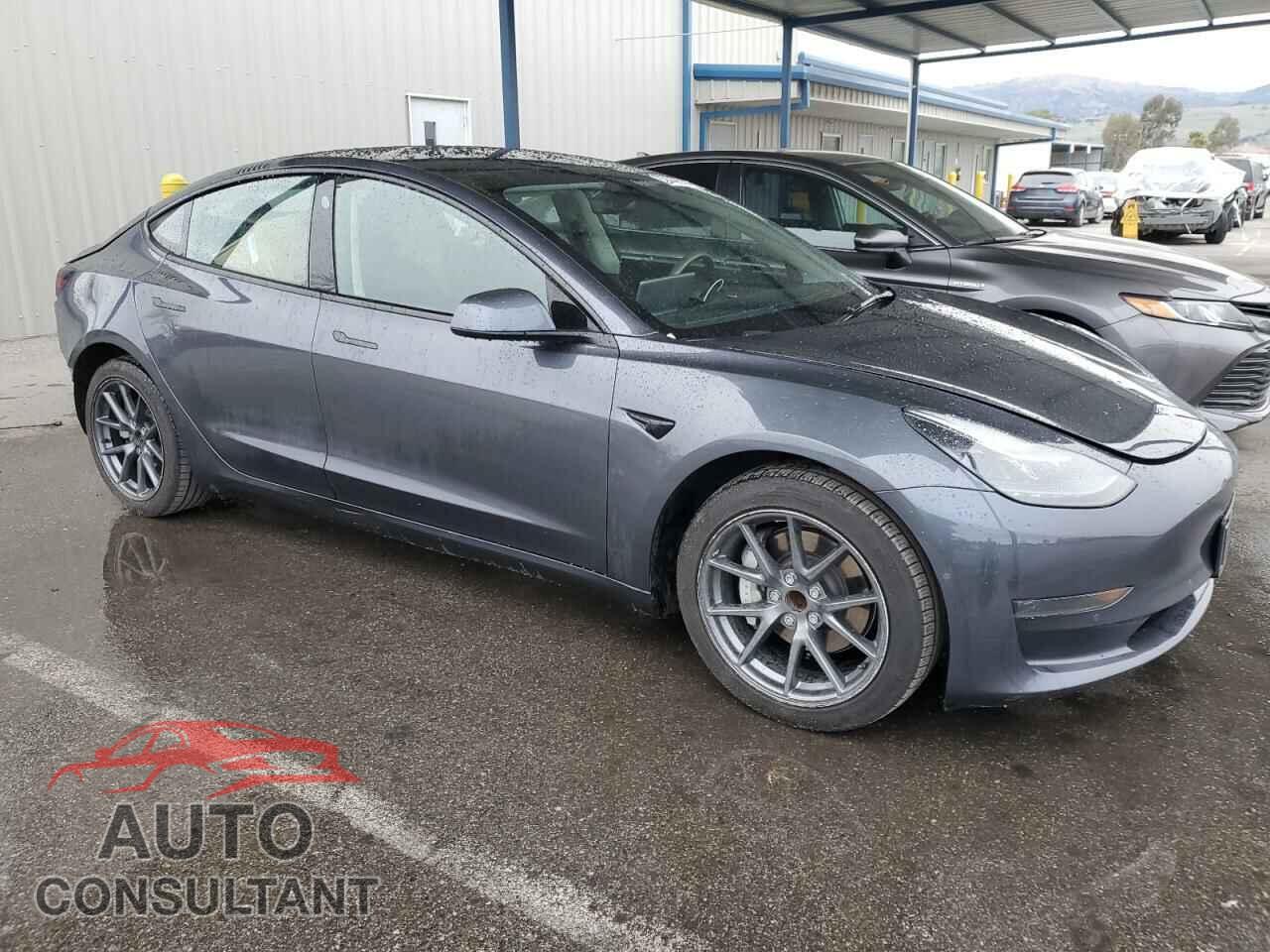 TESLA MODEL 3 2022 - 5YJ3E1EA0NF370055