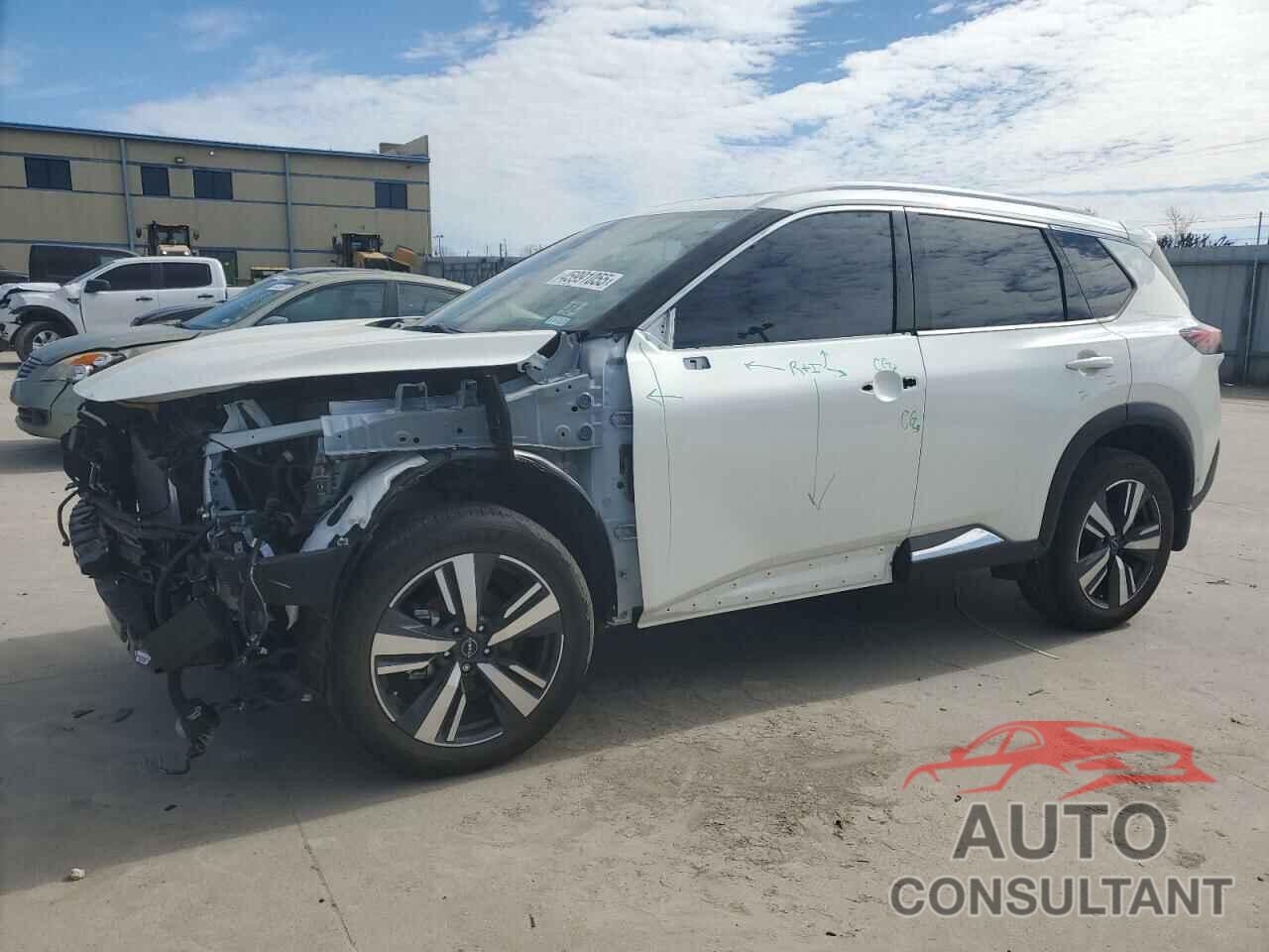 NISSAN ROGUE 2023 - JN8BT3CA0PW425364