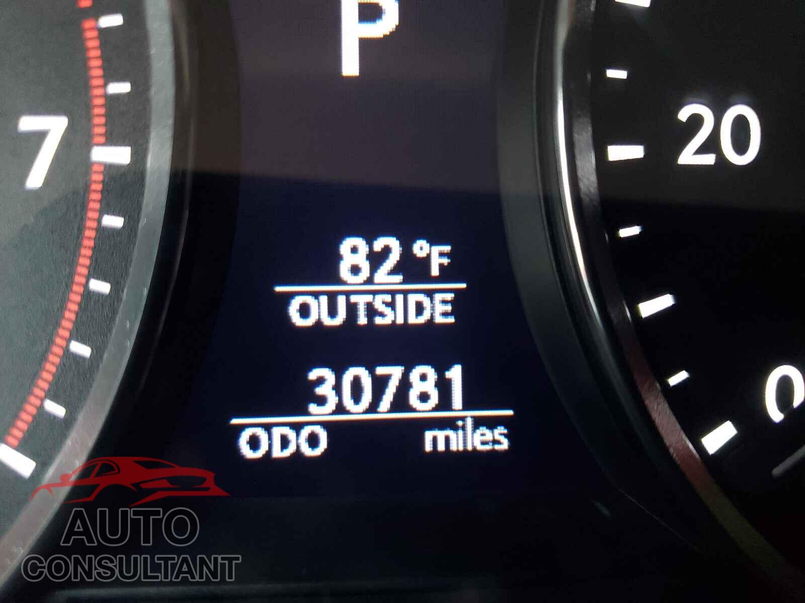 LEXUS LS460 2017 - JTHGL5EF1H5057627
