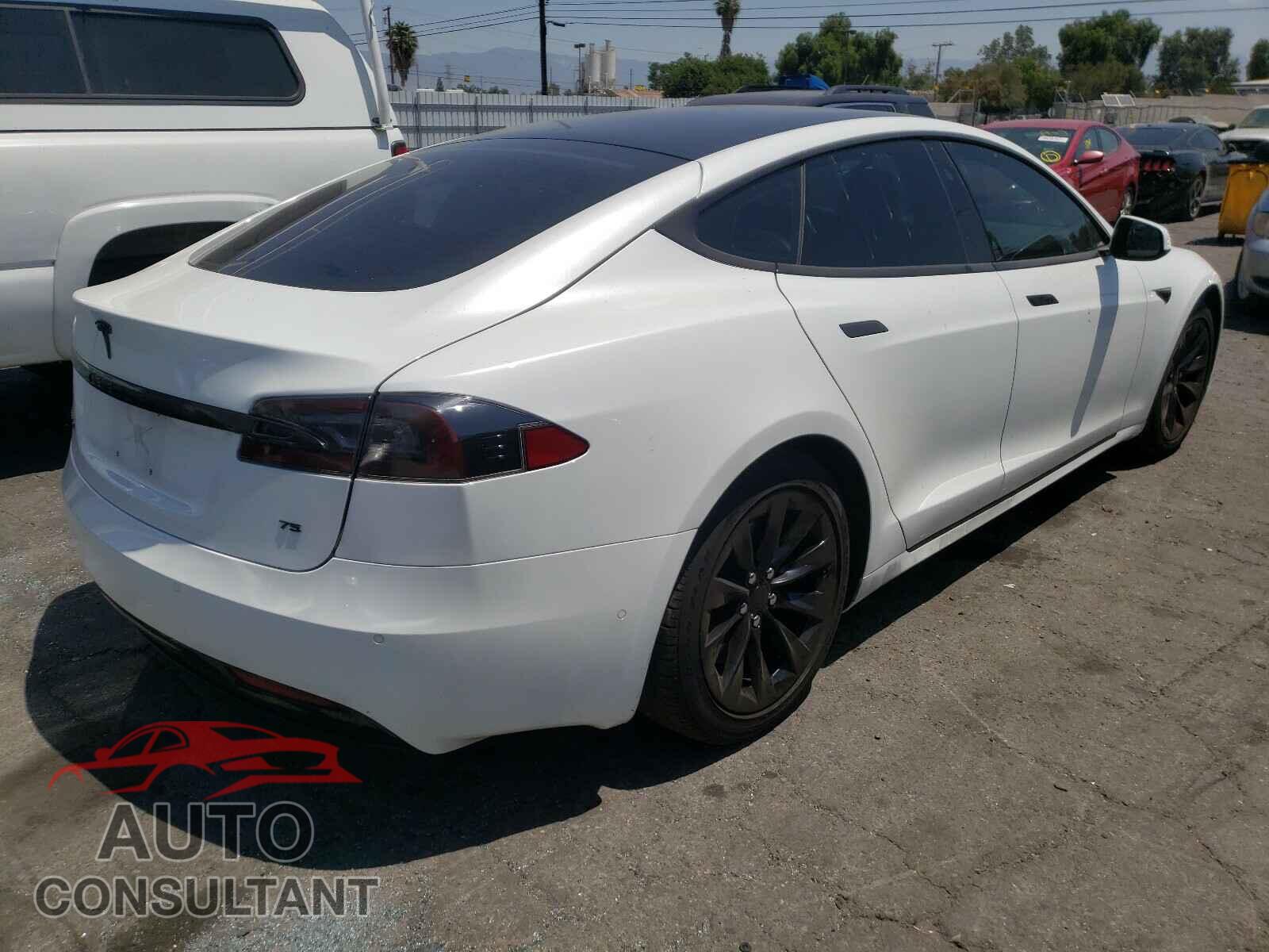 TESLA MODEL S 2017 - 5YJSA1E14HF217657