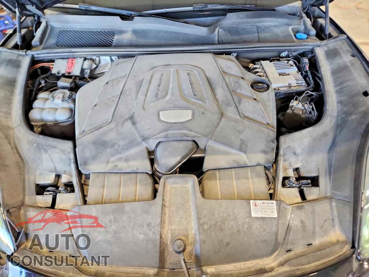 PORSCHE CAYENNE 2019 - WP1AA2AY9KDA01529