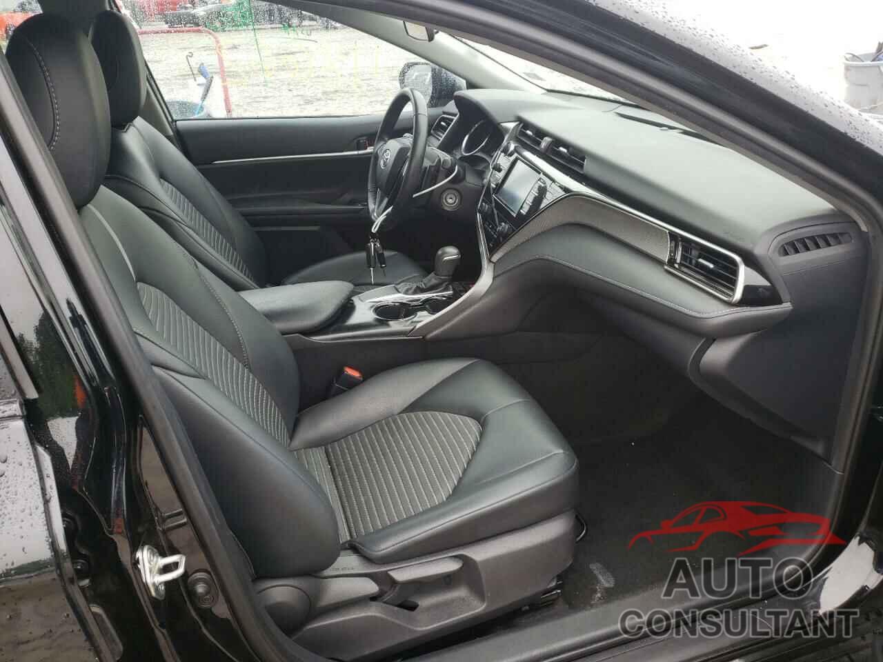 TOYOTA CAMRY 2019 - 4T1B11HK2KU260814