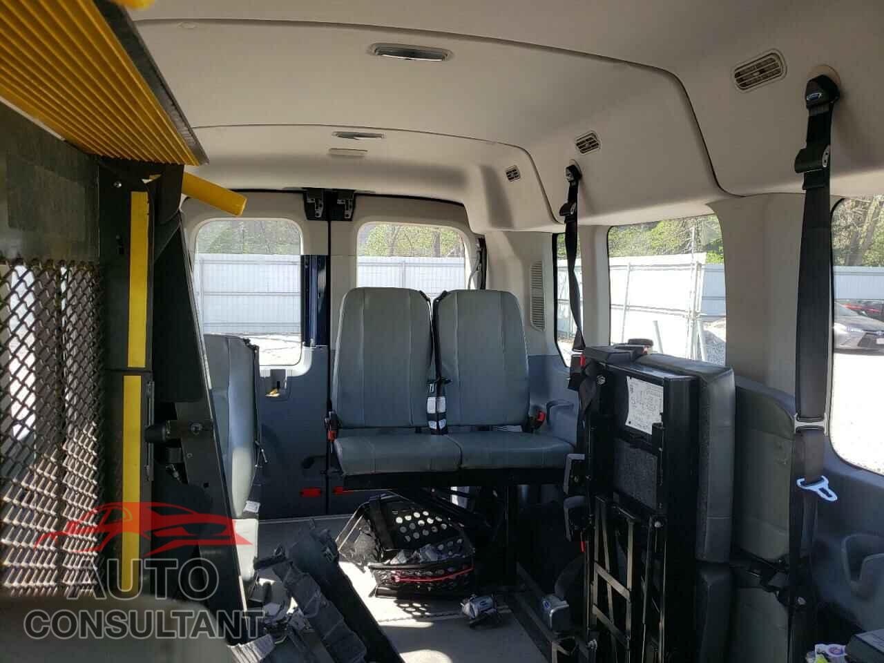 FORD TRANSIT 2017 - 1FDZX2CM3HKA67703