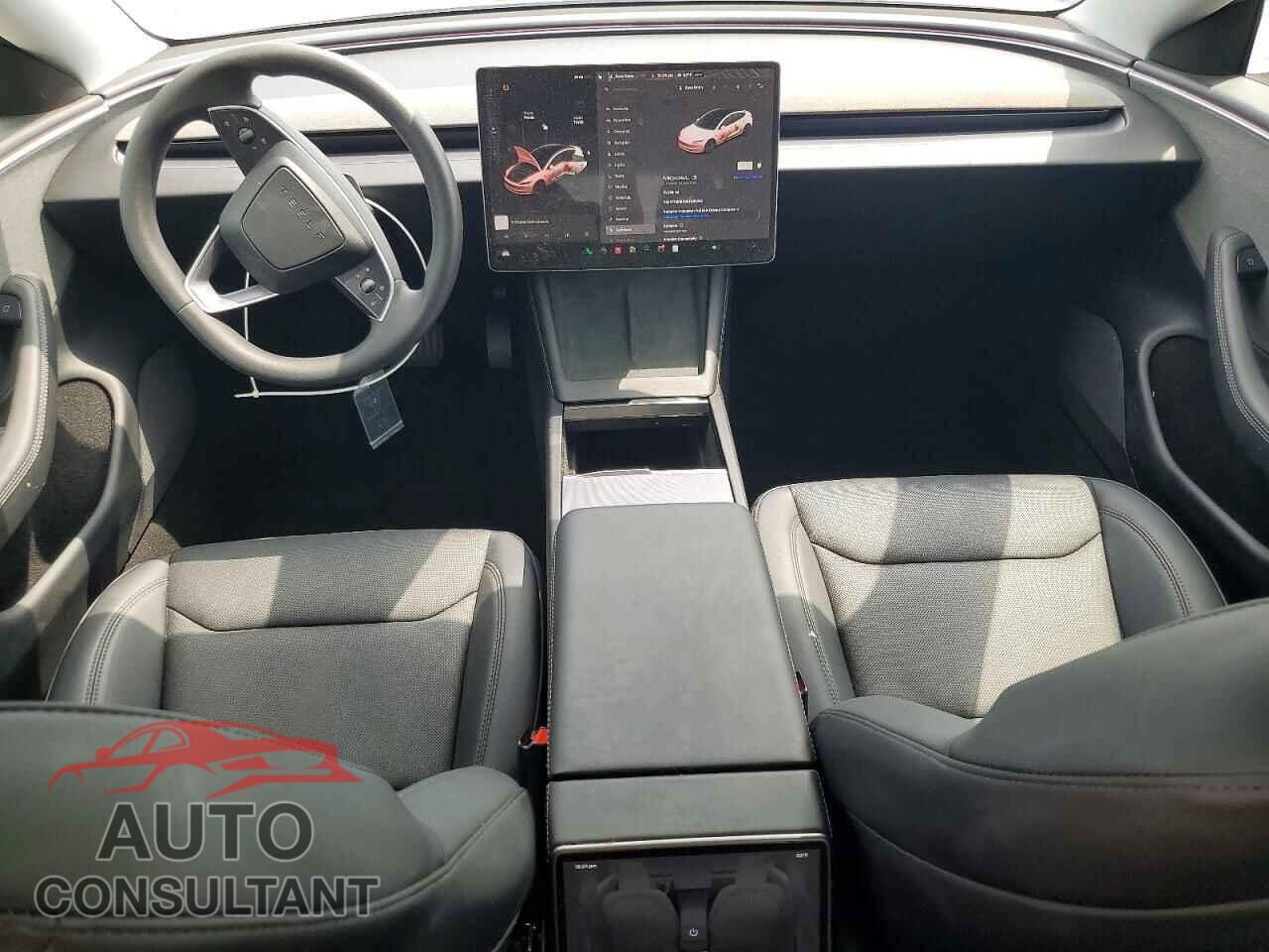 TESLA MODEL 3 2025 - 5YJ3E1EA9SF989782