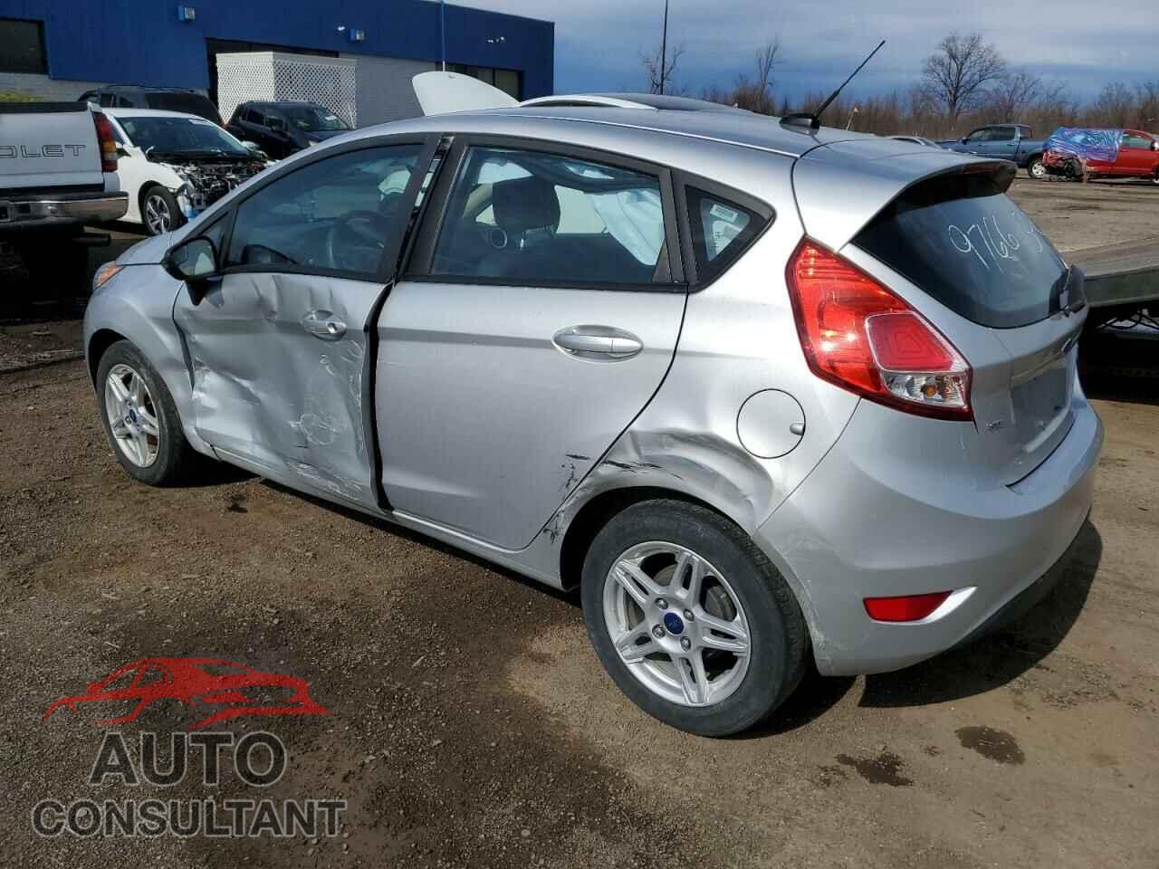 FORD FIESTA 2017 - 3FADP4EJ9HM119766