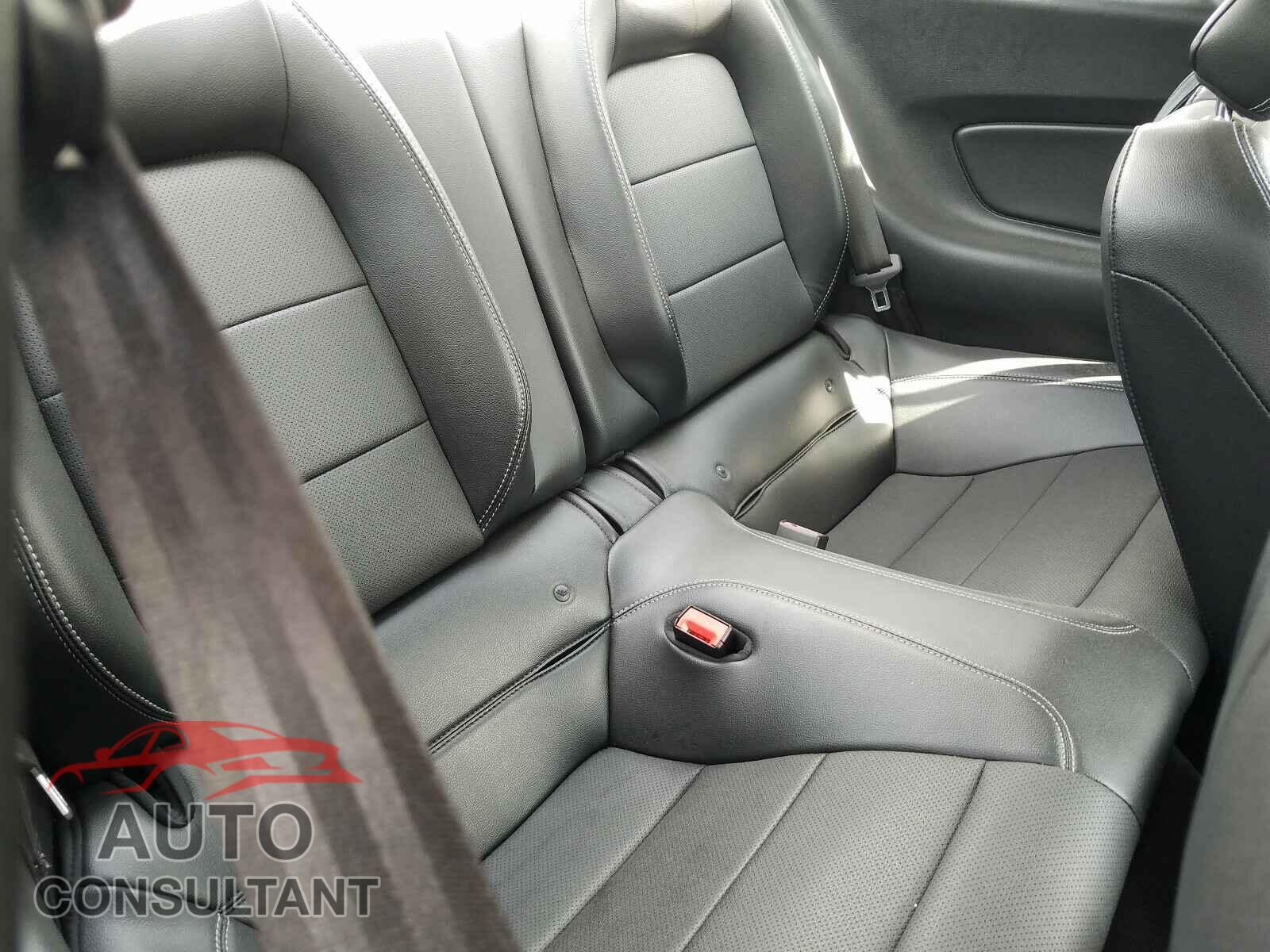 FORD MUSTANG 2020 - 1FA6P8TH7L5118887
