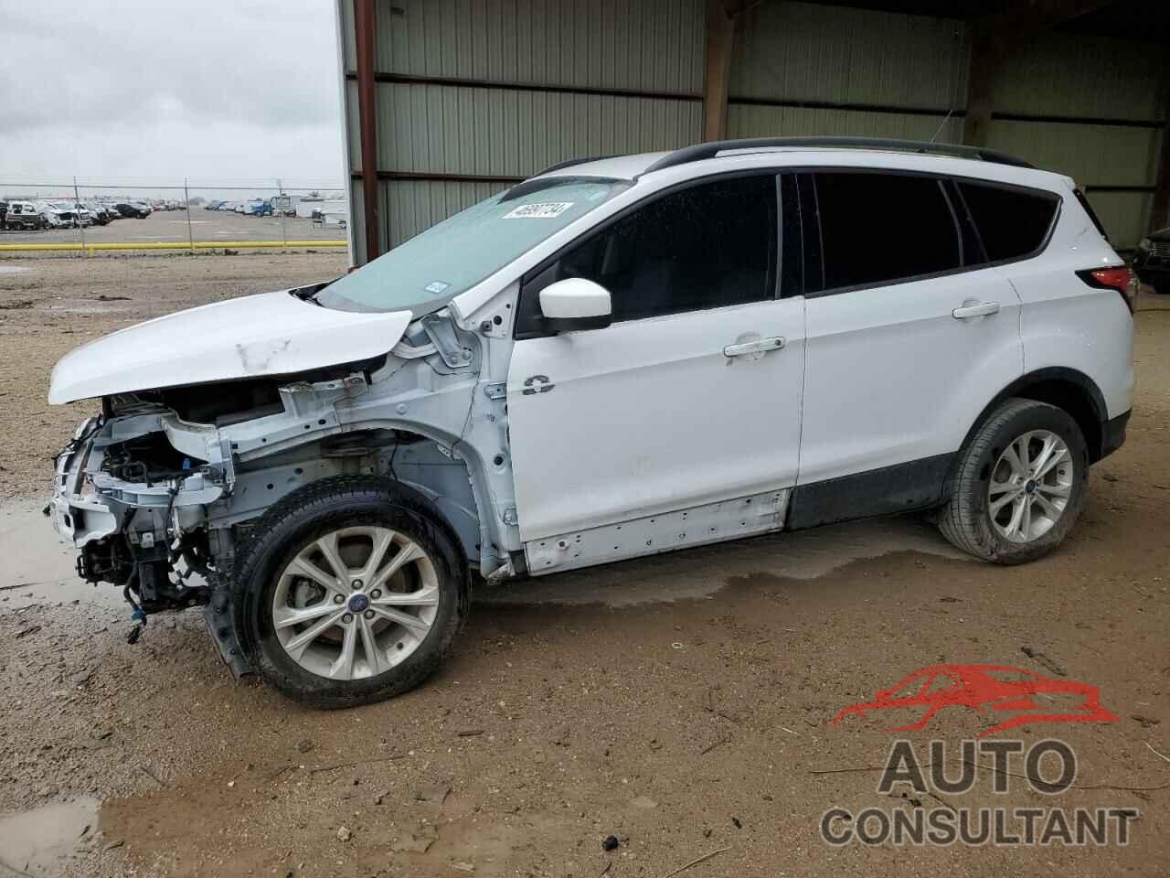 FORD ESCAPE 2018 - 1FMCU0GD7JUD19802