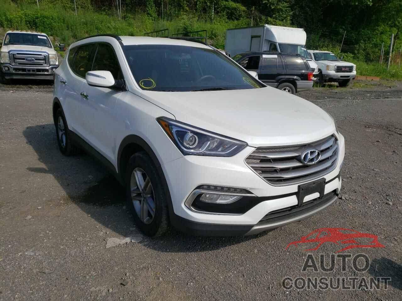 HYUNDAI SANTA FE 2018 - 5NMZUDLB1JH054523