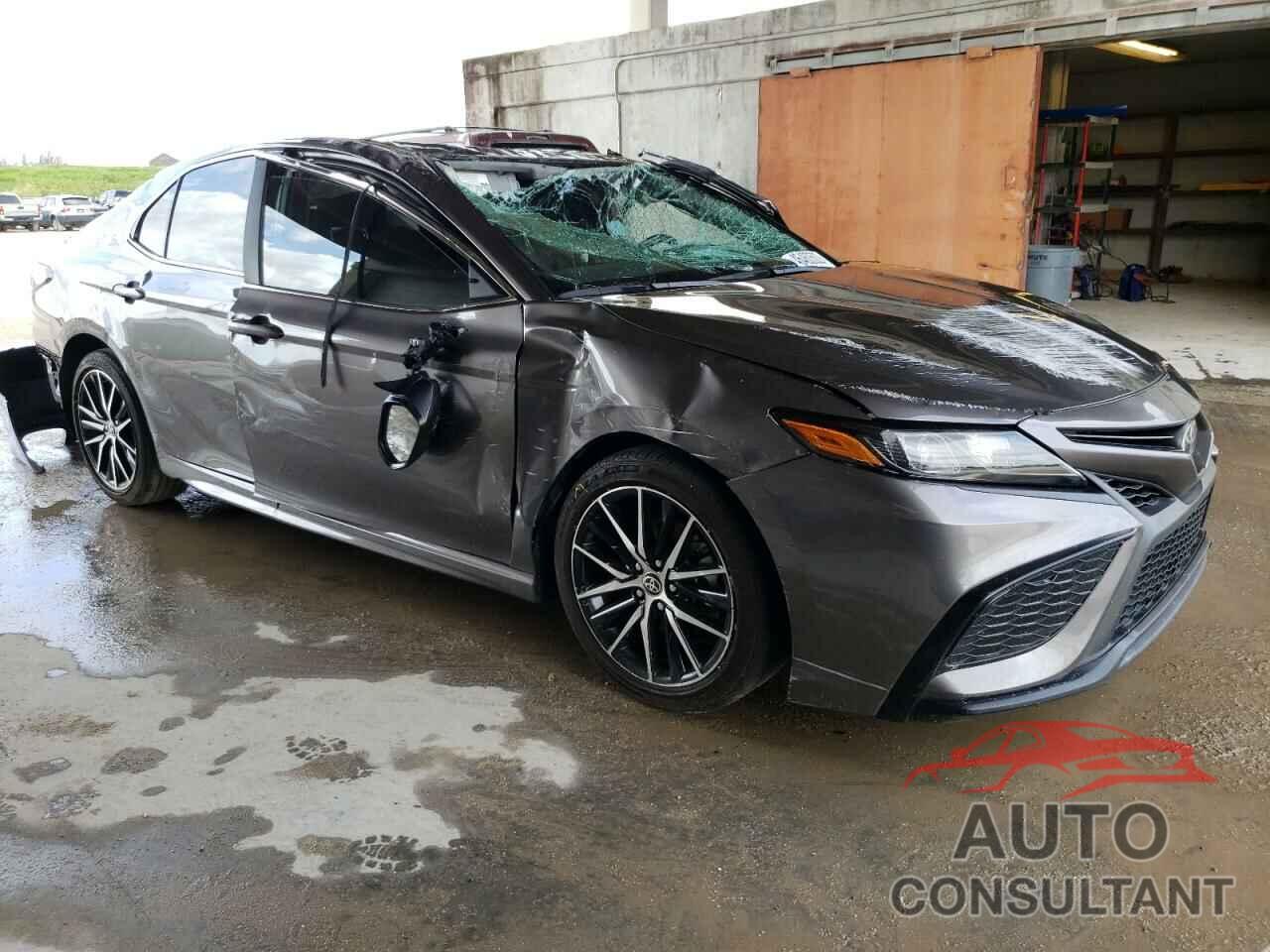 TOYOTA CAMRY 2021 - 4T1G11AK7MU553322