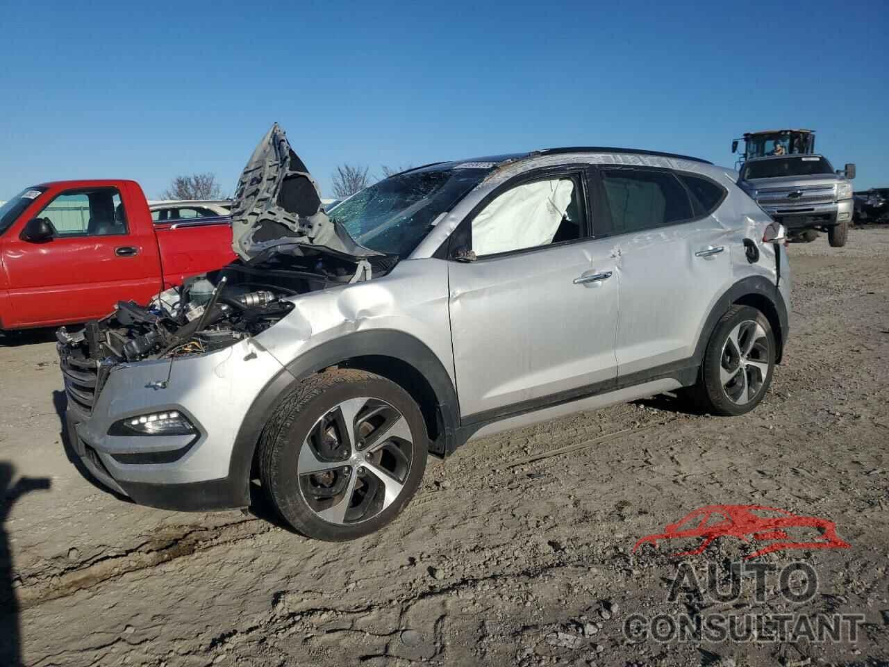 HYUNDAI TUCSON 2017 - KM8J3CA23HU388371