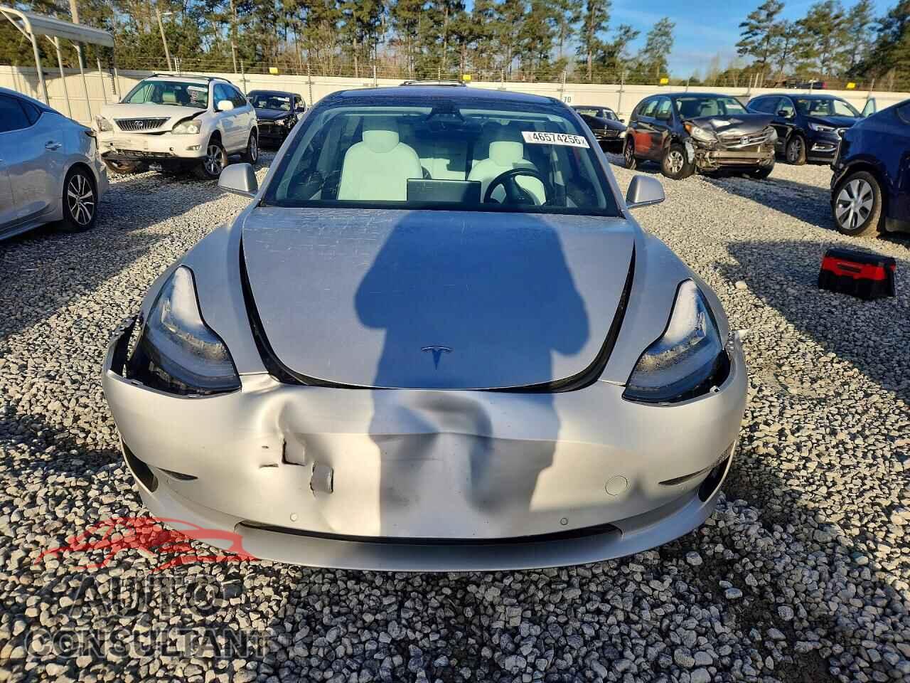 TESLA MODEL 3 2018 - 5YJ3E1EBXJF074821
