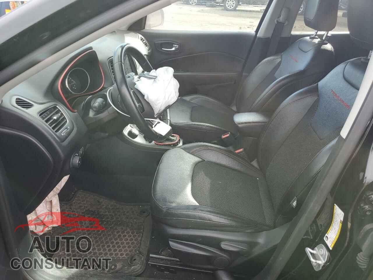 JEEP COMPASS 2020 - 3C4NJDDBXLT233302