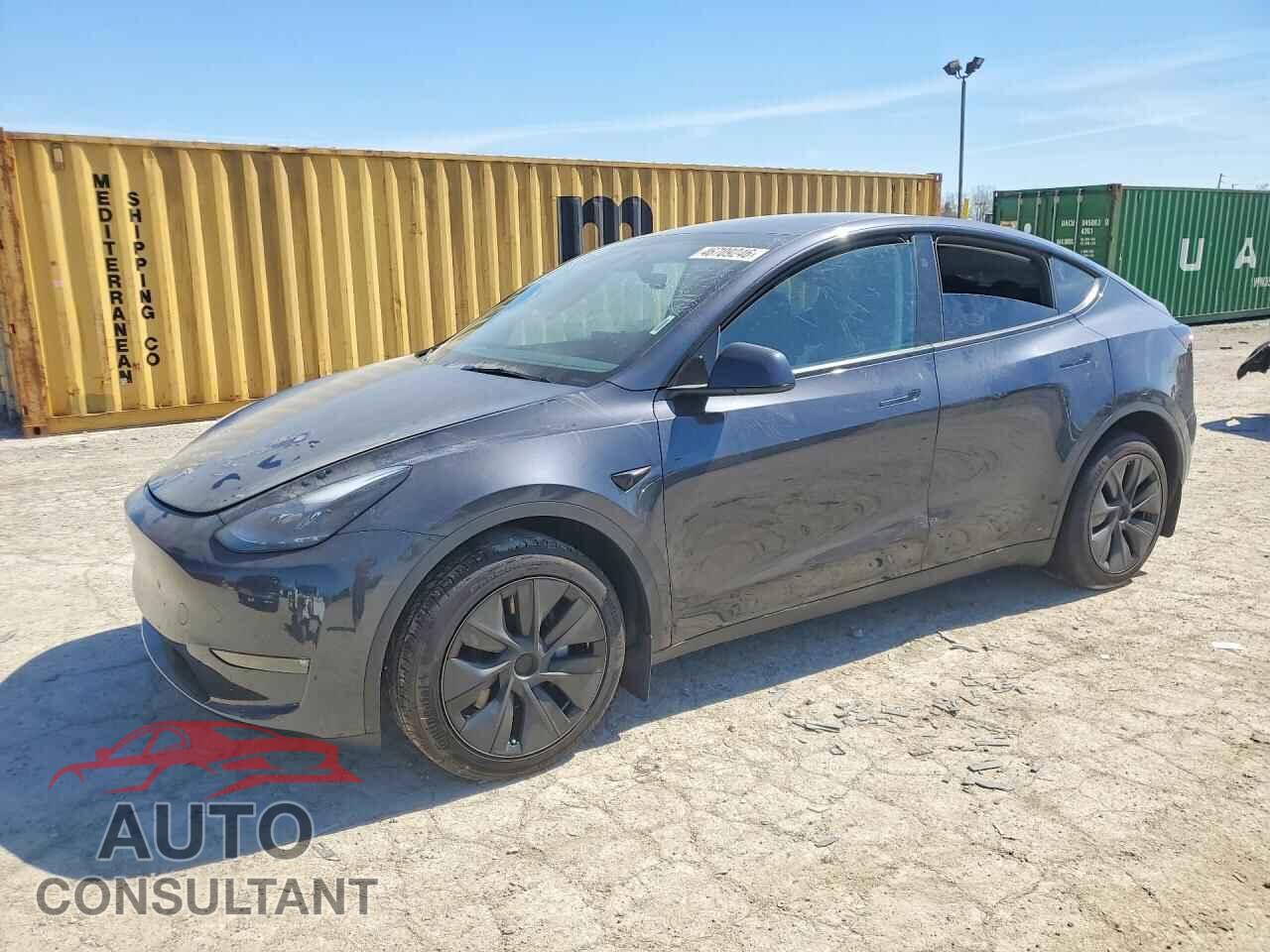 TESLA MODEL Y 2024 - 7SAYGDEE2RF128395