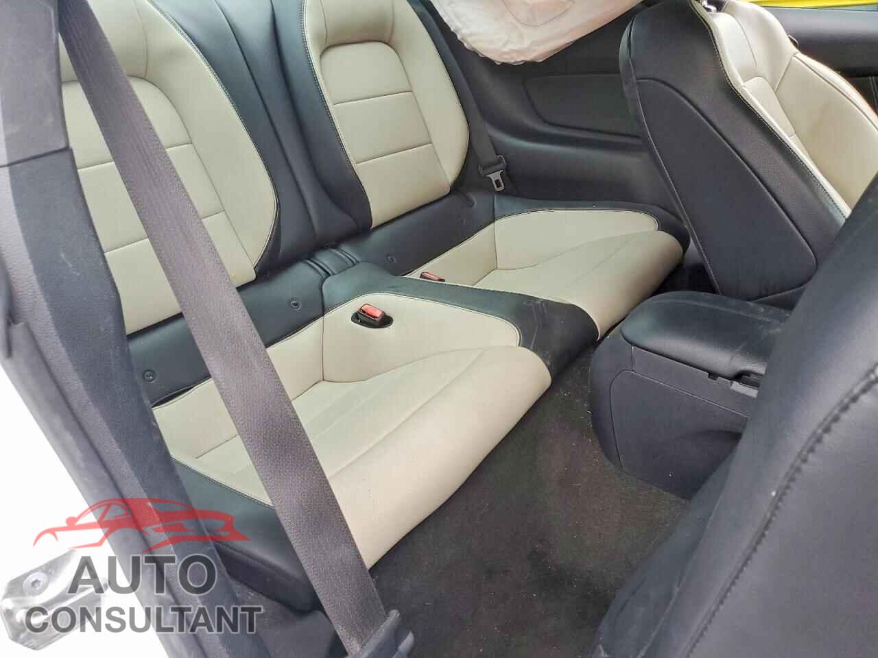 FORD MUSTANG 2015 - 1FA6P8TH7F5418773