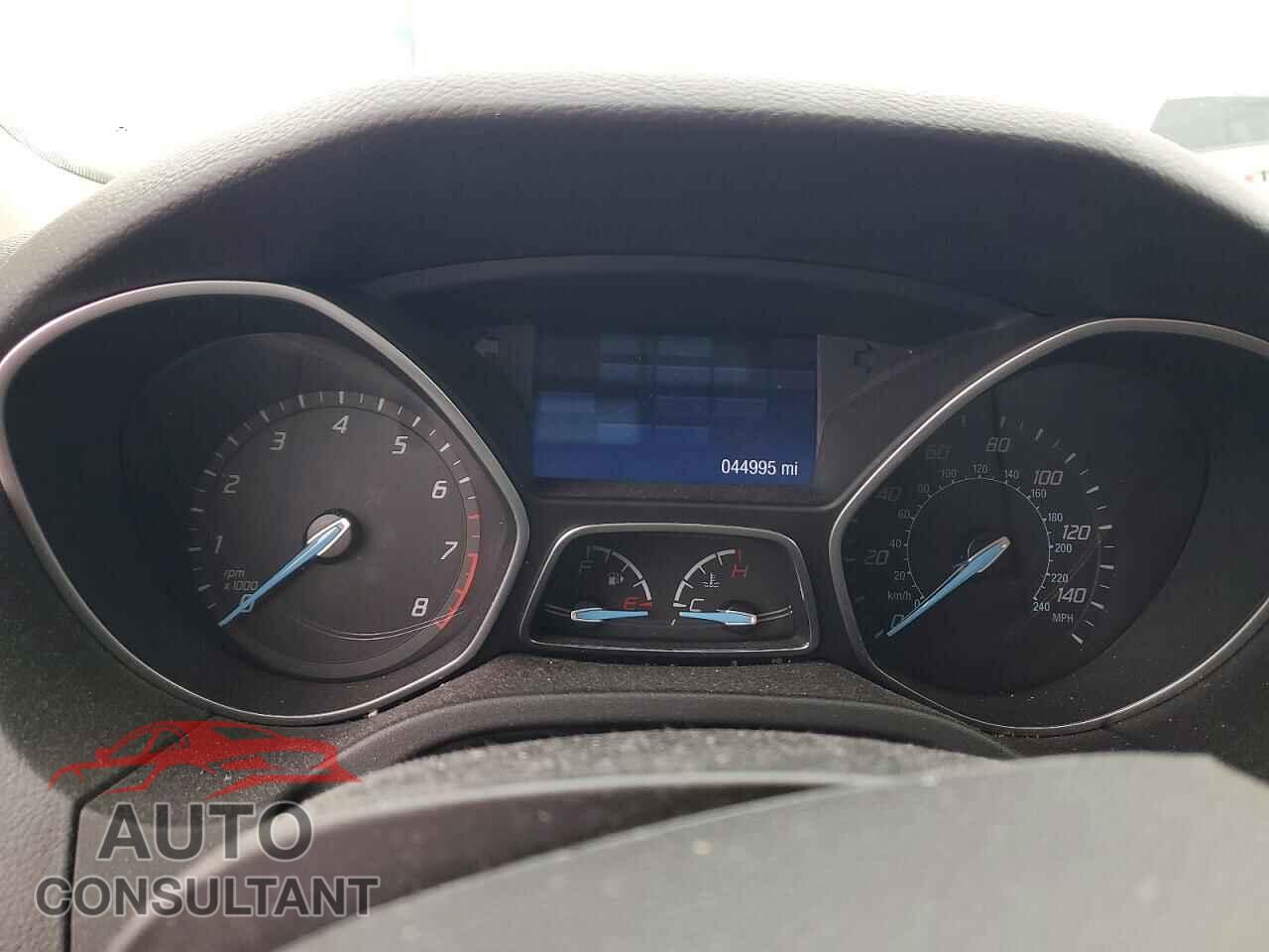 FORD FOCUS 2014 - 1FADP3F25EL217675