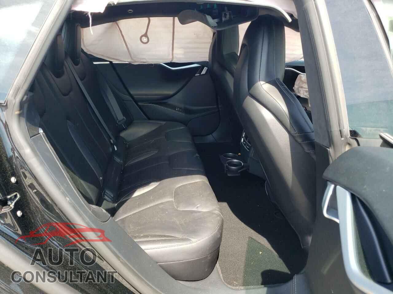 TESLA MODEL S 2016 - 5YJSA1E22GF130685