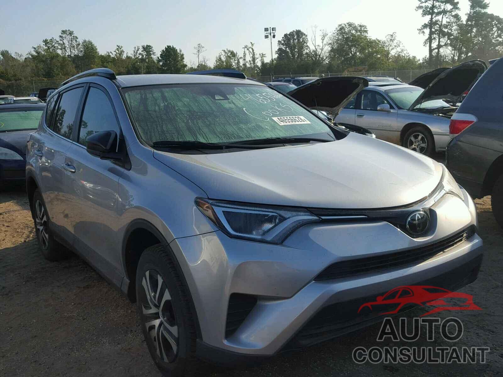 TOYOTA RAV4 LE 2017 - 2T3ZFREV5HW315513