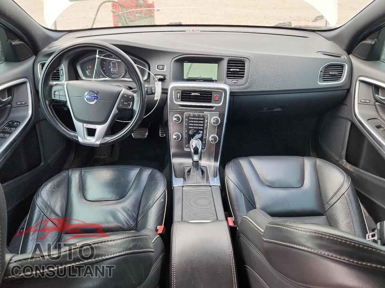 VOLVO V60 2016 - YV149MSP3G1309825