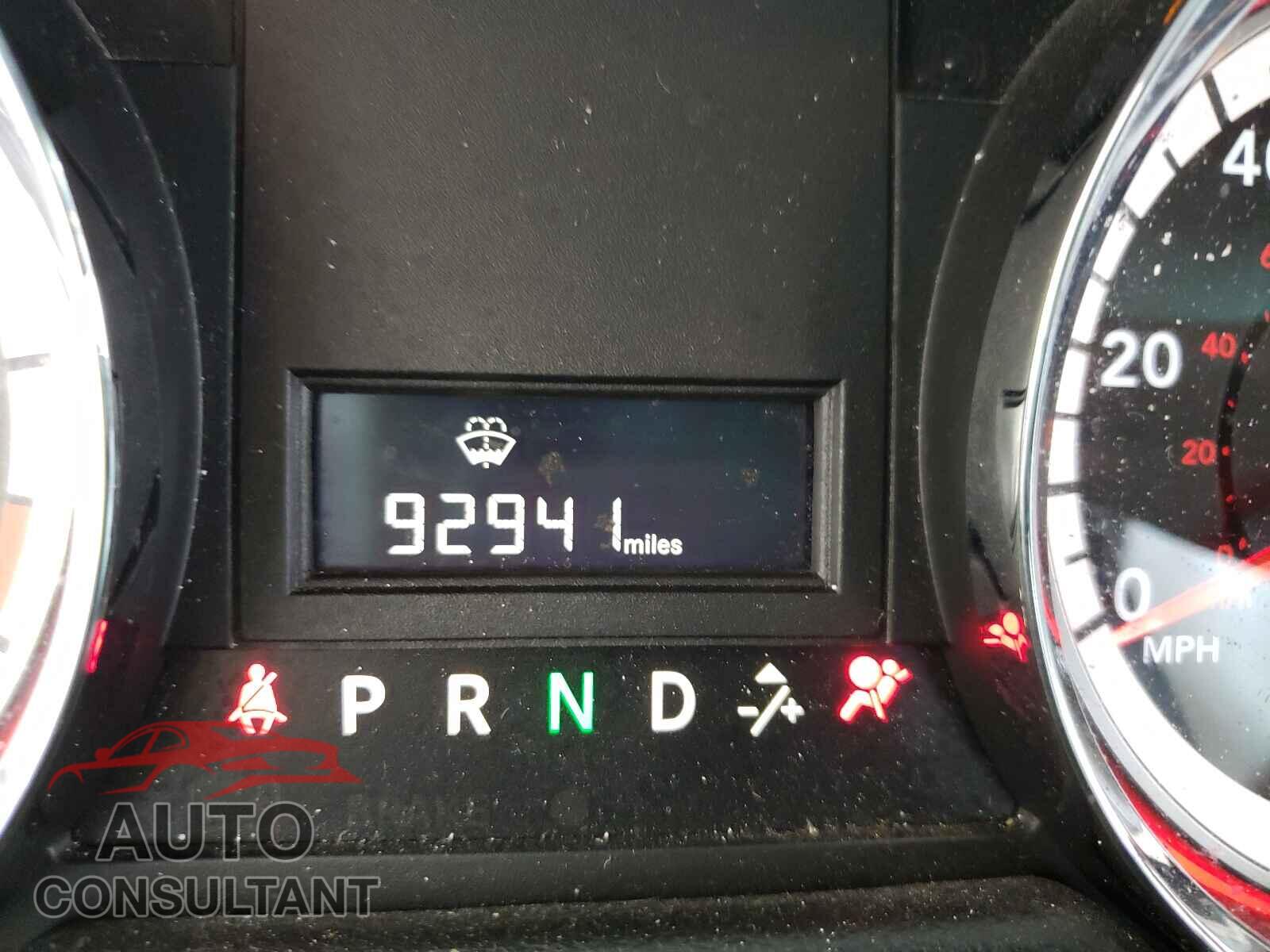 DODGE GRAND CARA 2017 - 2C4RDGCG7HR852182