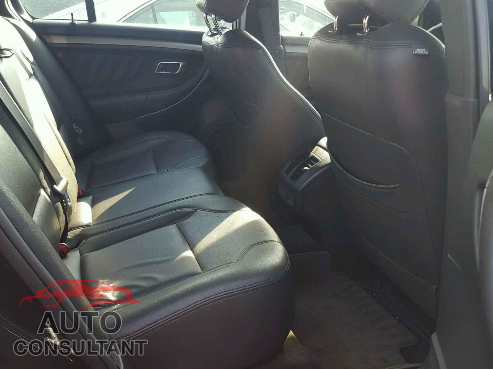 FORD TAURUS 2016 - 1FAHP2E83GG108905