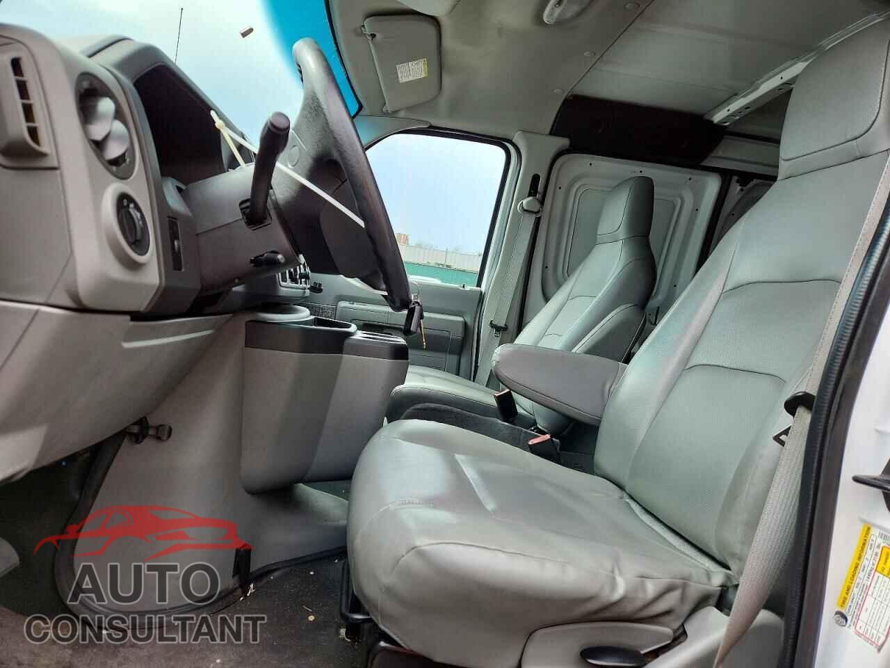 FORD ECONOLINE 2011 - 1FTNE1EW0BDA97626